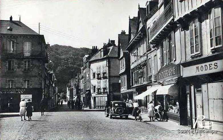 29 Quimper Place Terre du Duc.jpg